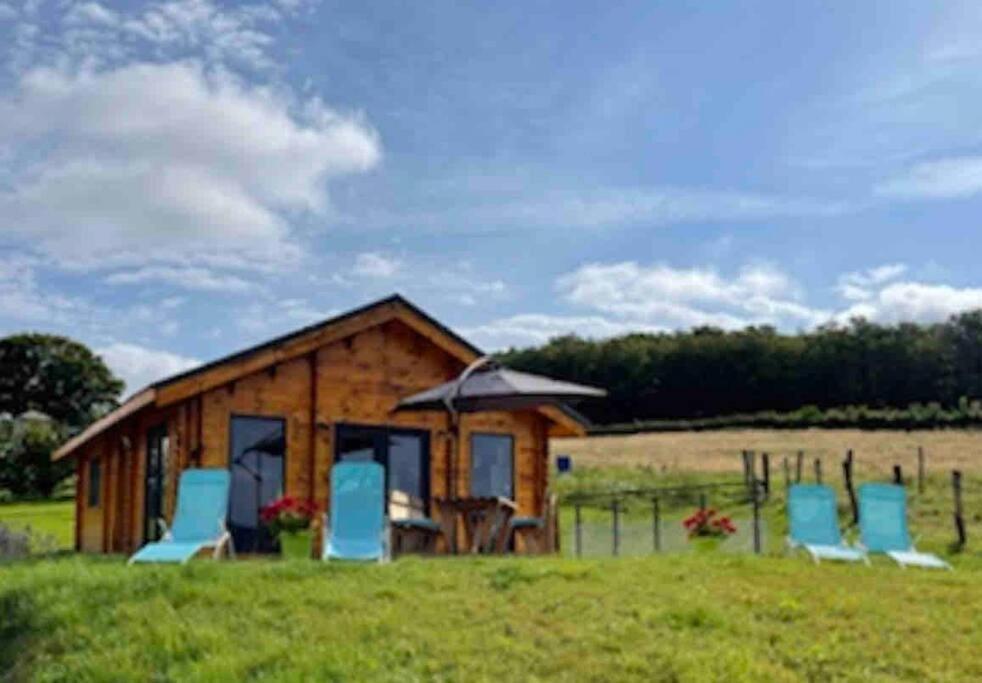 Le Chalet Du Crescent Saint-Germain-des-Champs Kültér fotó